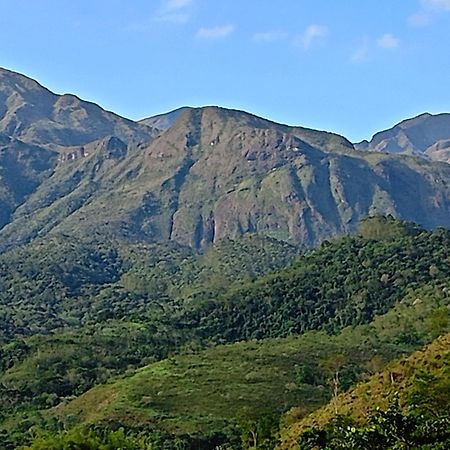Sitio Vista Da Serra Lavrinhas Exterior photo
